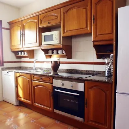 Lvv With Private Pool, 600m From The Beach Villa